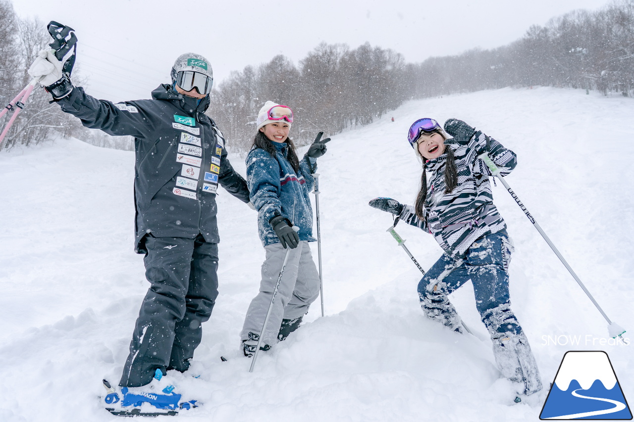 さっぽろばんけい ban.K｜祝・大雪到来！心優しきプロスキーヤー・井山敬介さんが、今シーズンNo.1の『BANKEI POWDER』を滑ります(^^)/